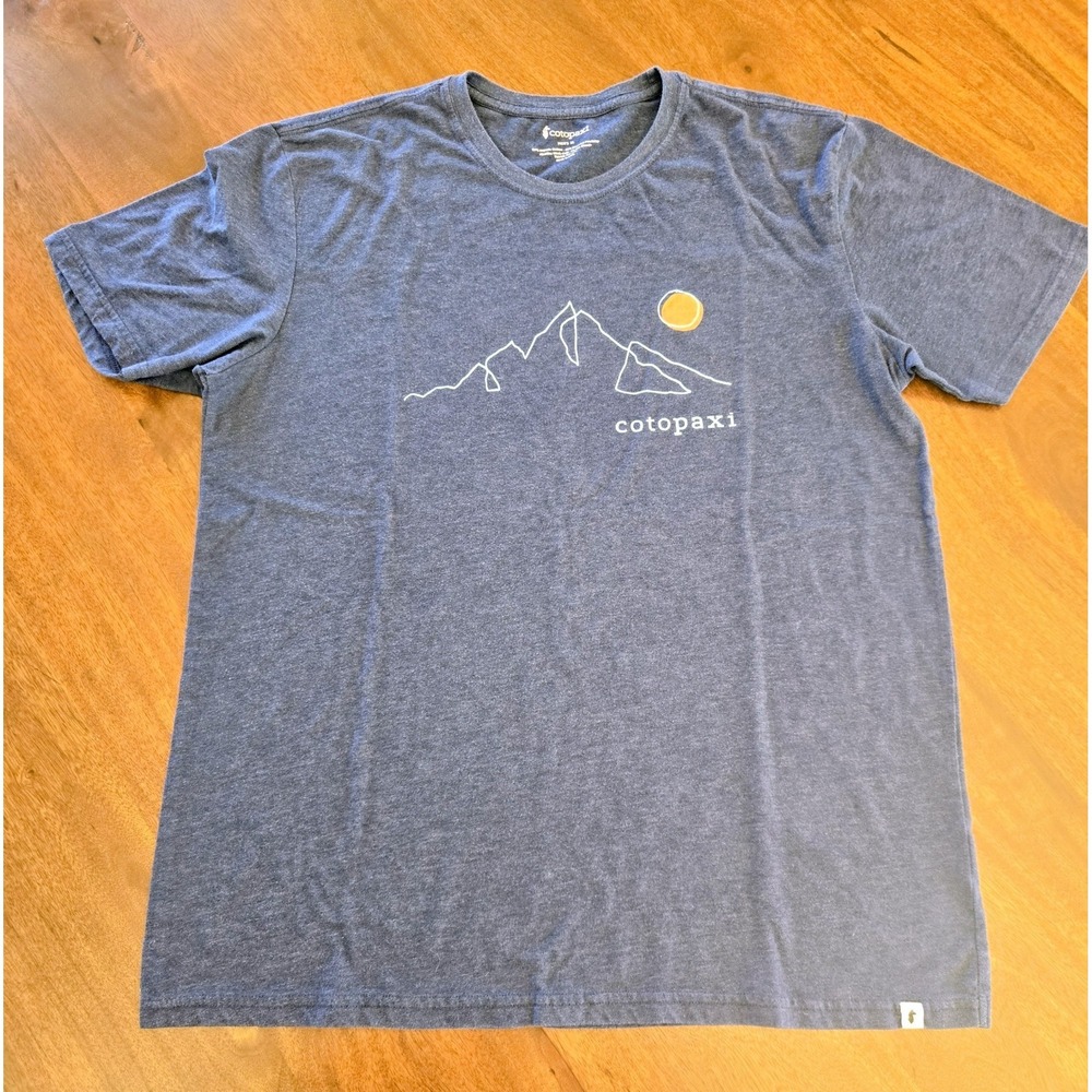 Cotopaxi Men's T-Shirts Size XL Set Of 2 - Blue And Gray - Very Good Pre-Owned - Picture 2 of 16